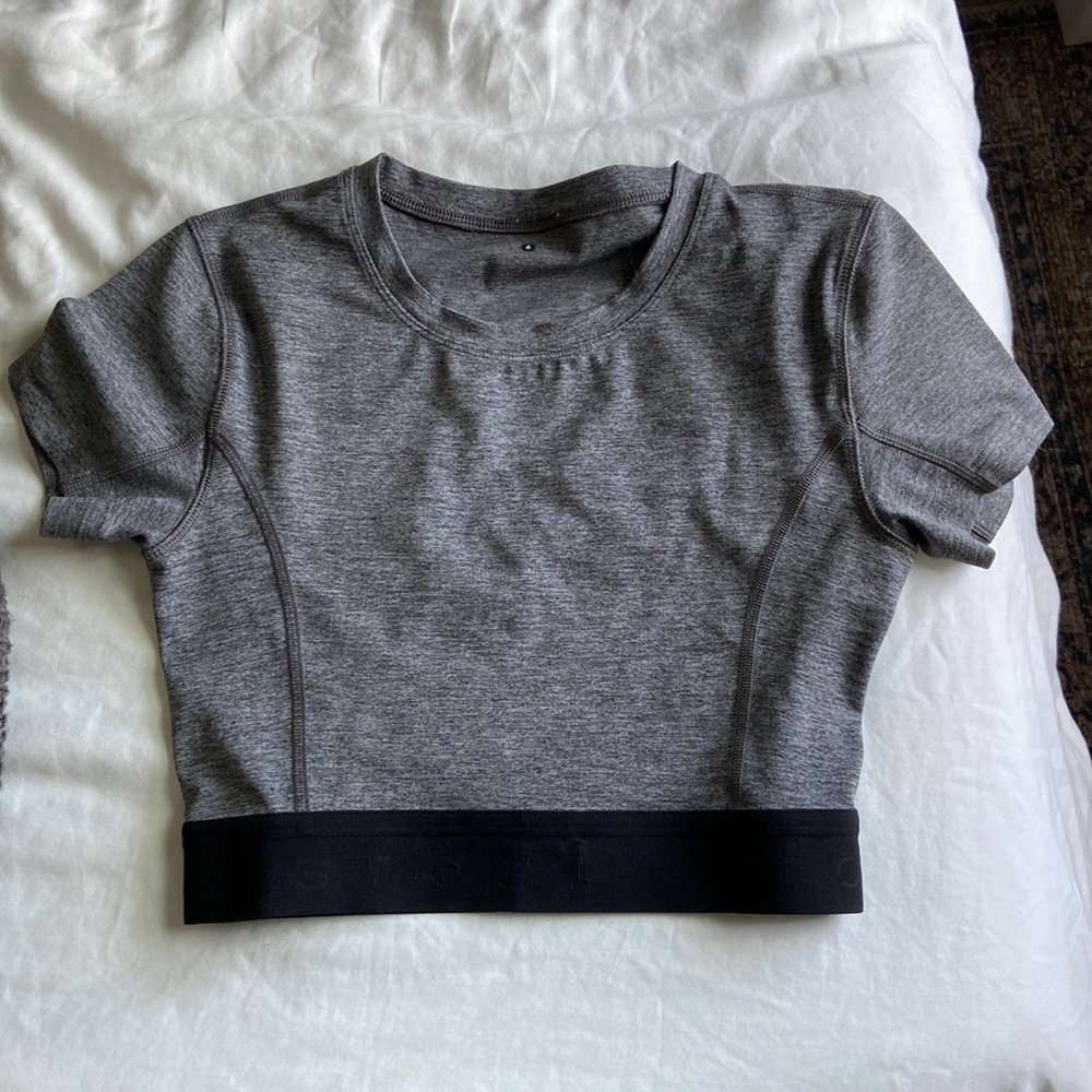 Stori Hero Cropped Tee
